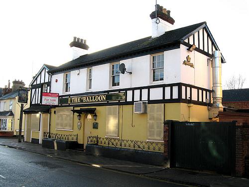 The Balloon, Bedford